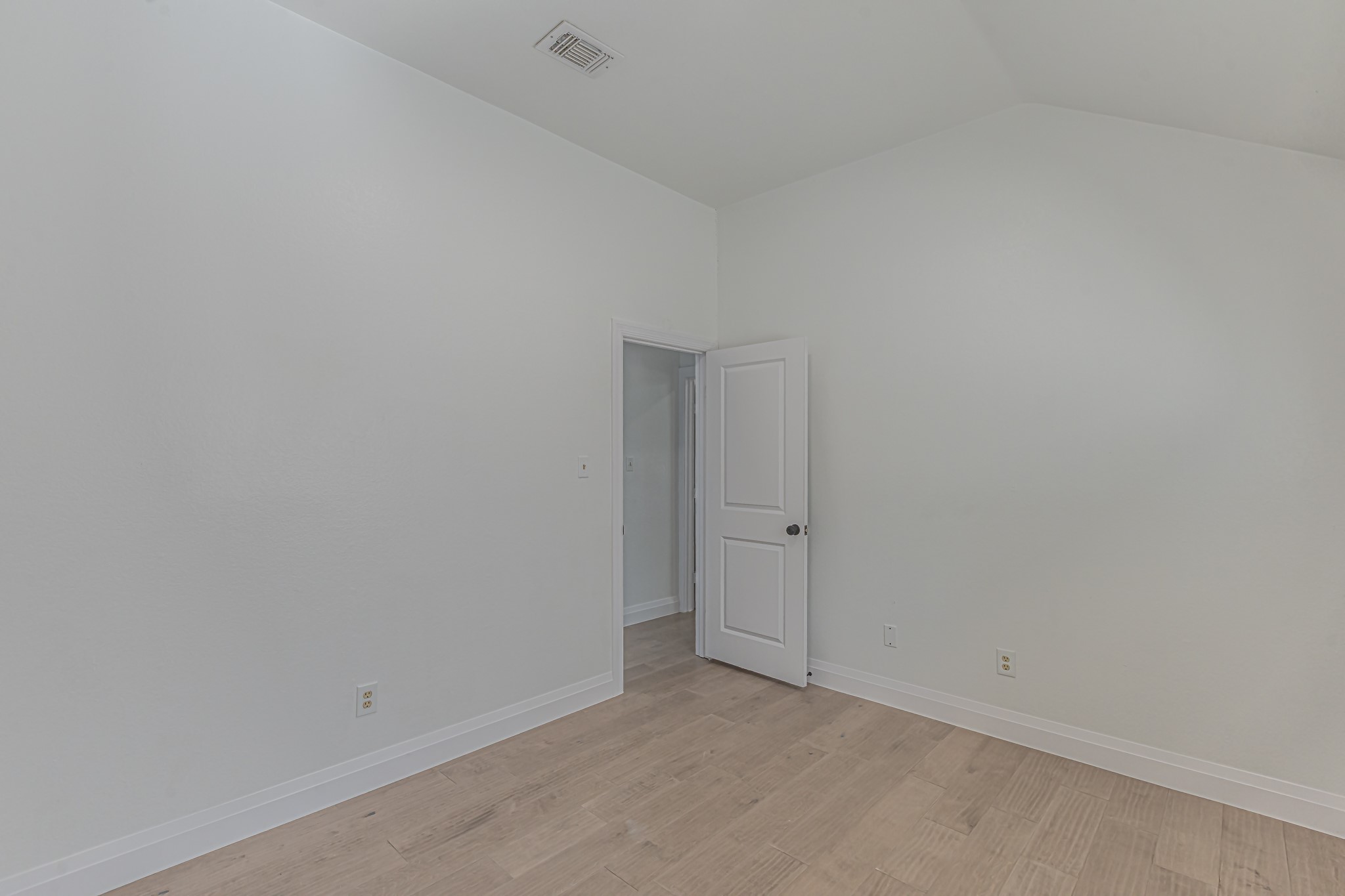 2850 Fenwick Street Grand Prairie TX 75052