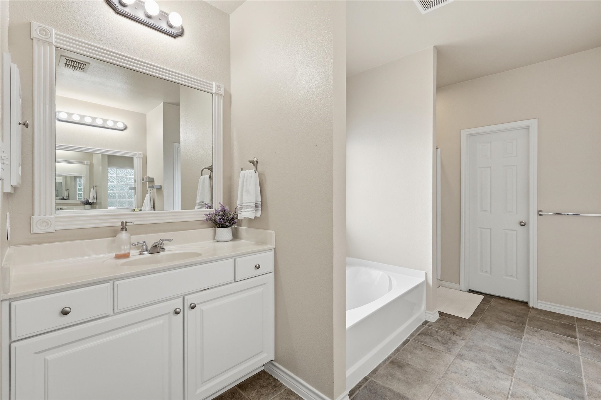 2825 Treasure Cove Drive Lewisville TX 75056