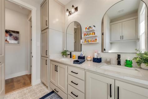 3070 Stonebriar Drive Waxahachie TX 75165