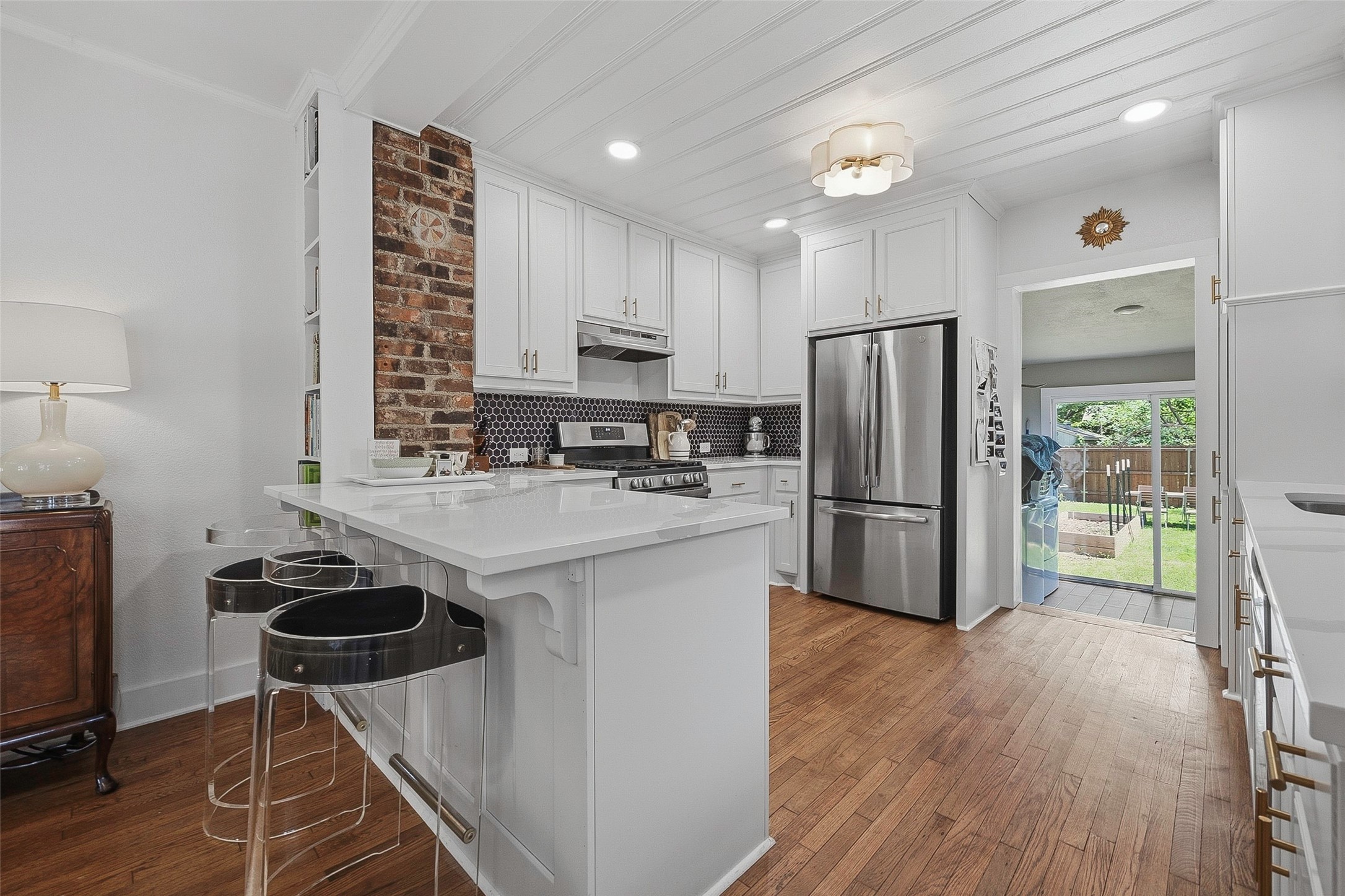 3821 El Campo Avenue Fort Worth TX 76107