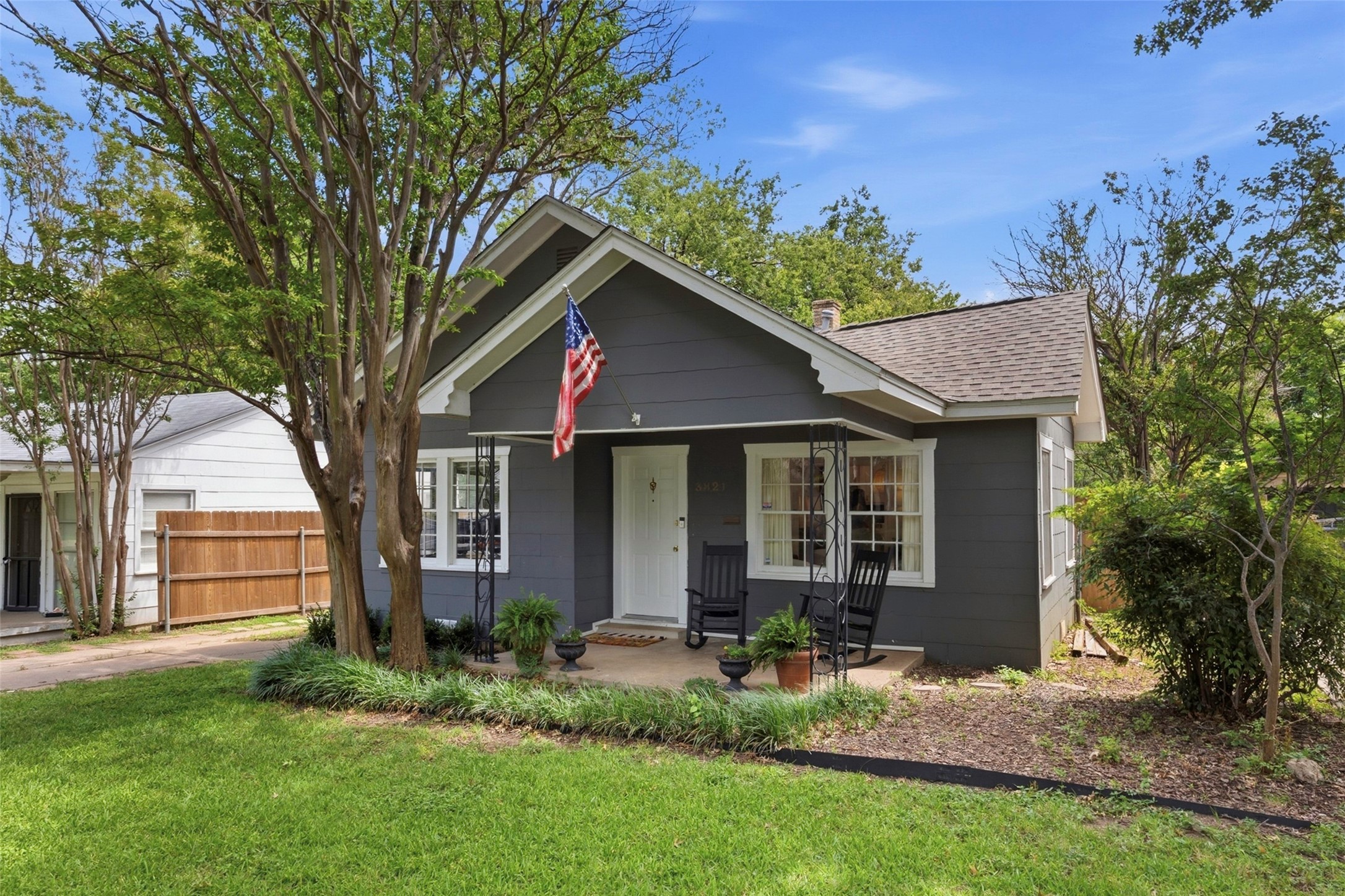 3821 El Campo Avenue Fort Worth TX 76107