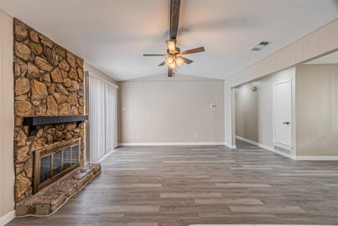 1509 Crockett Street Garland TX 75042