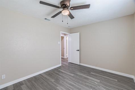 1509 Crockett Street Garland TX 75042