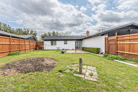 1509 Crockett Street Garland TX 75042