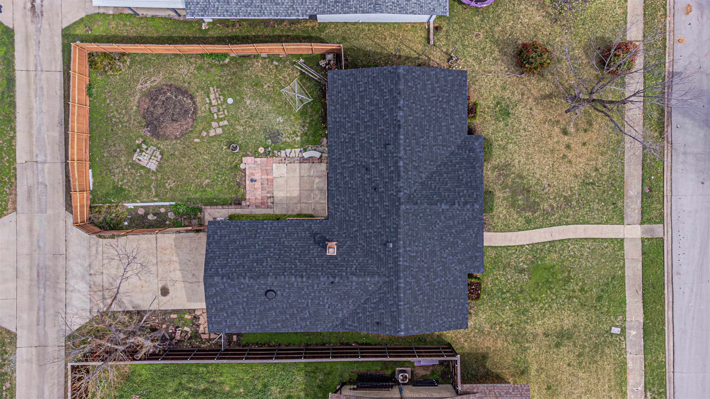 1509 Crockett Street Garland TX 75042