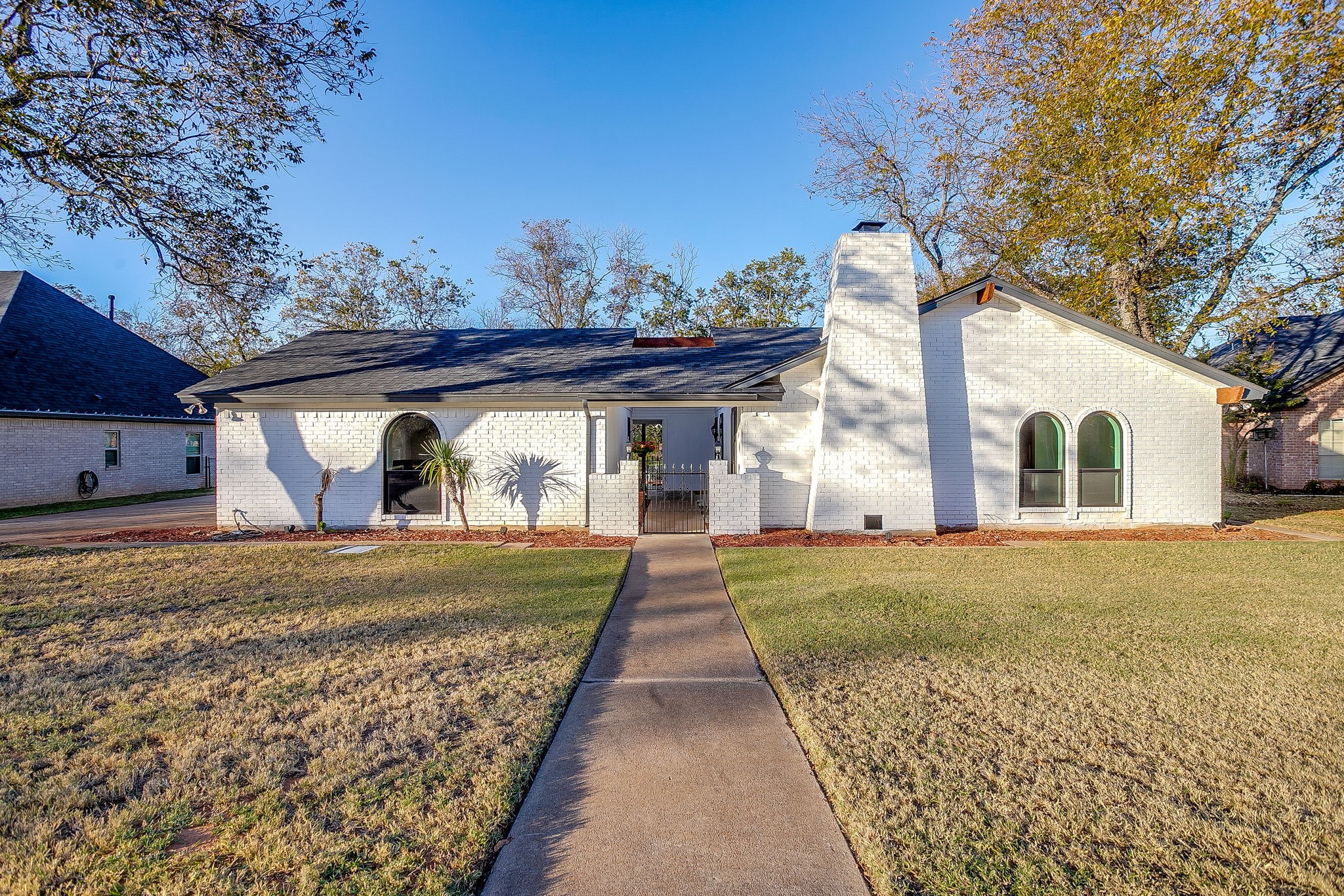 10127 Ravenswood Road Granbury TX 76049