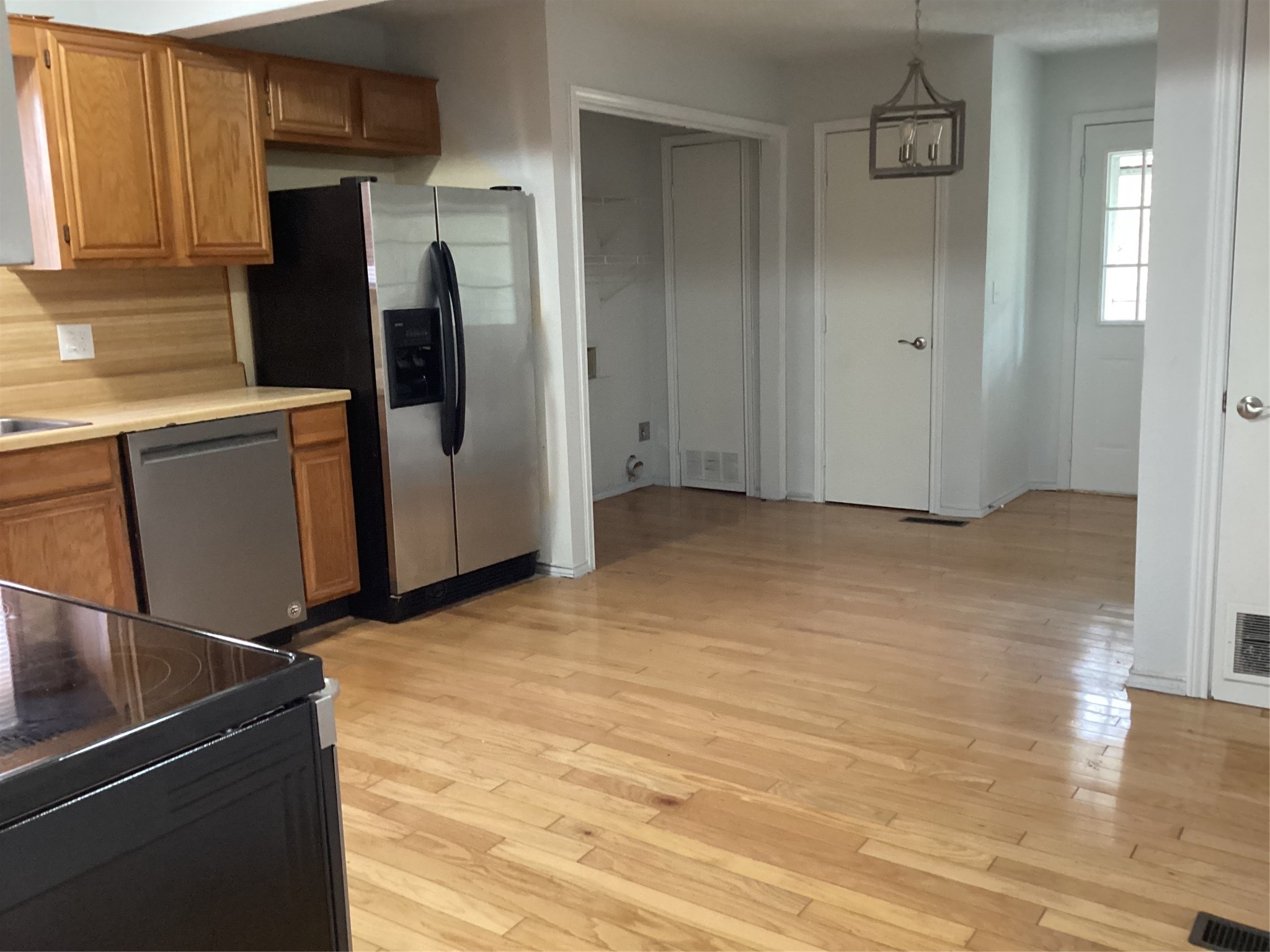 1506 S Travis Street Denison TX 75021