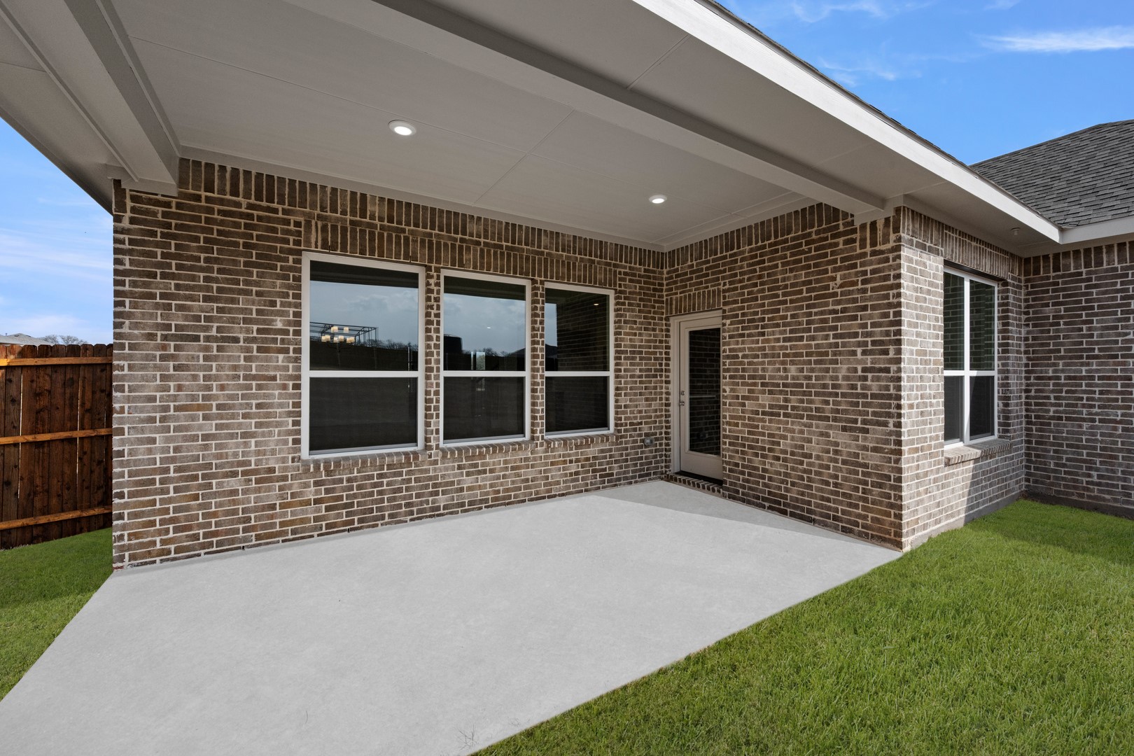 808 Stone Eagle Drive Azle TX 76020