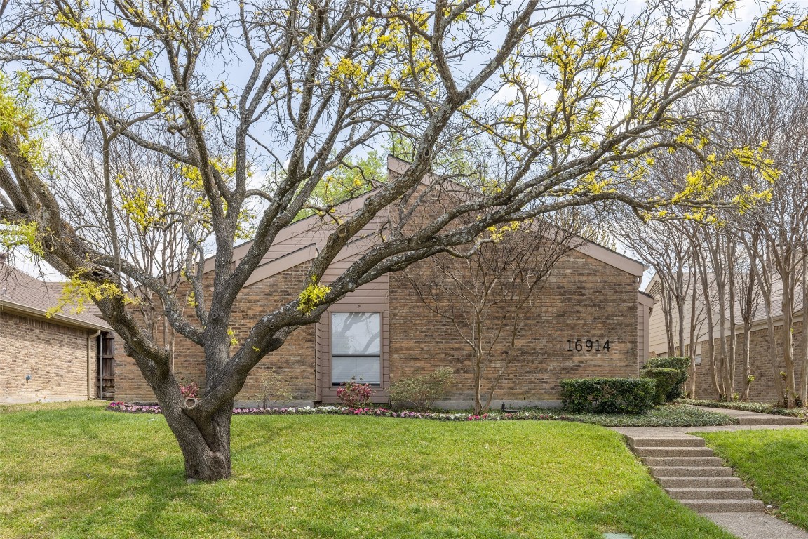 16914 Davenport Court Dallas TX 75248