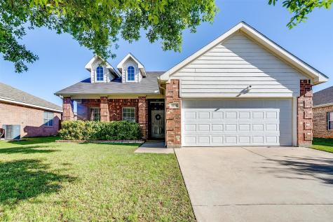 1136 Beaverwood Lane Crowley TX 76036