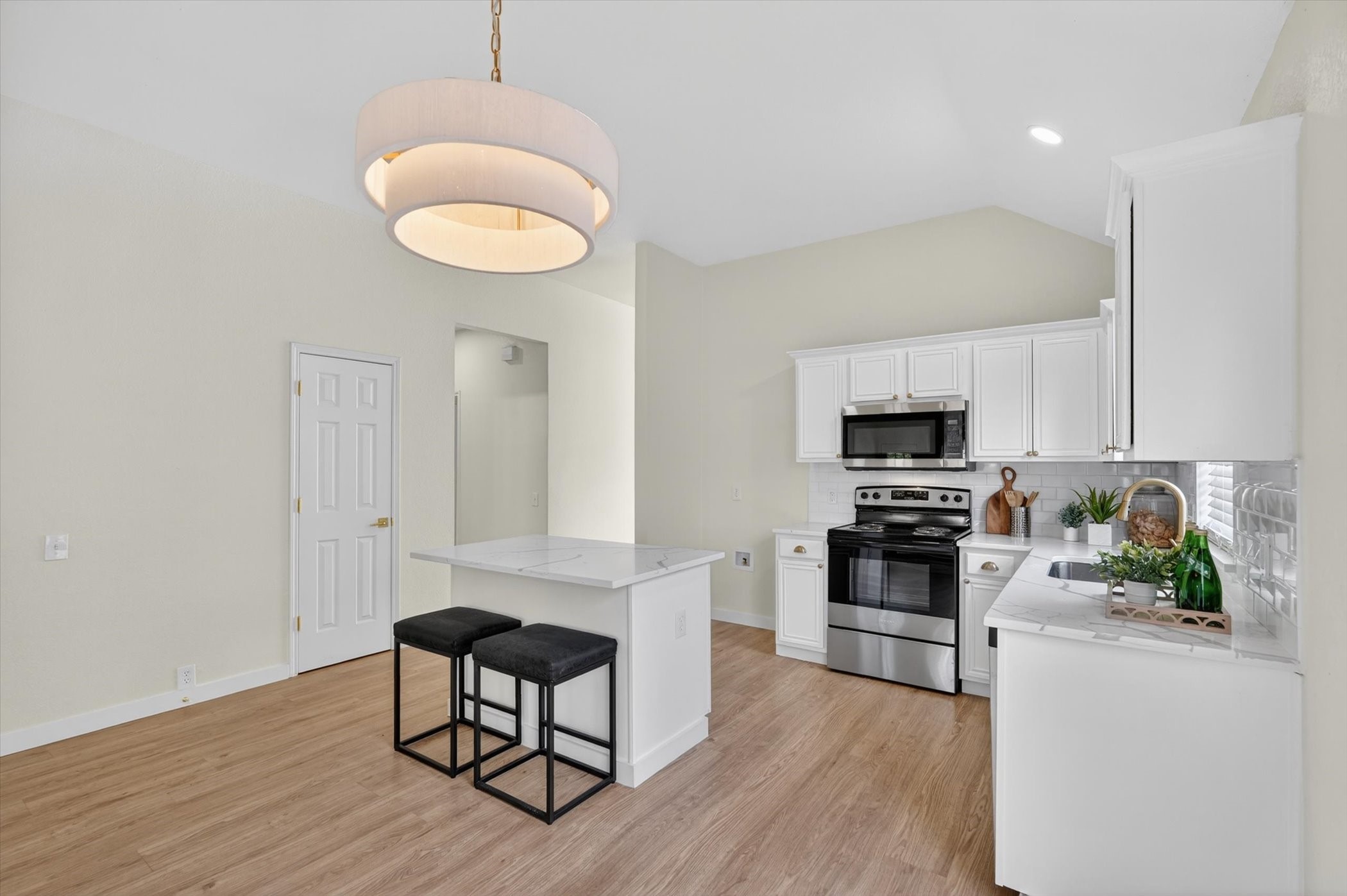 7809 Orland Park Circle Fort Worth TX 76137