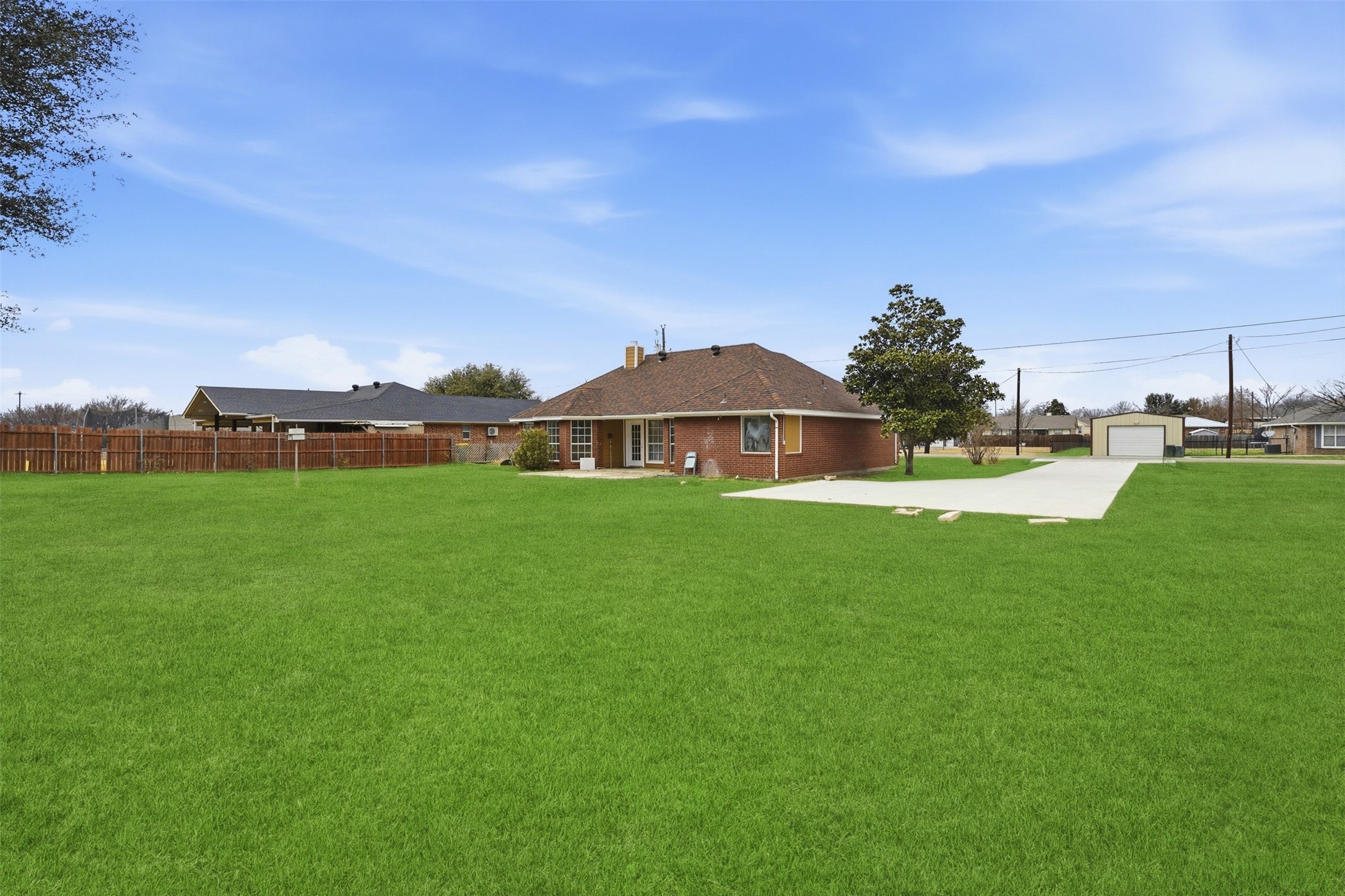 3917 Country Meadows Circle Granbury TX 76049