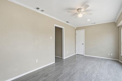 3917 Country Meadows Circle Granbury TX 76049