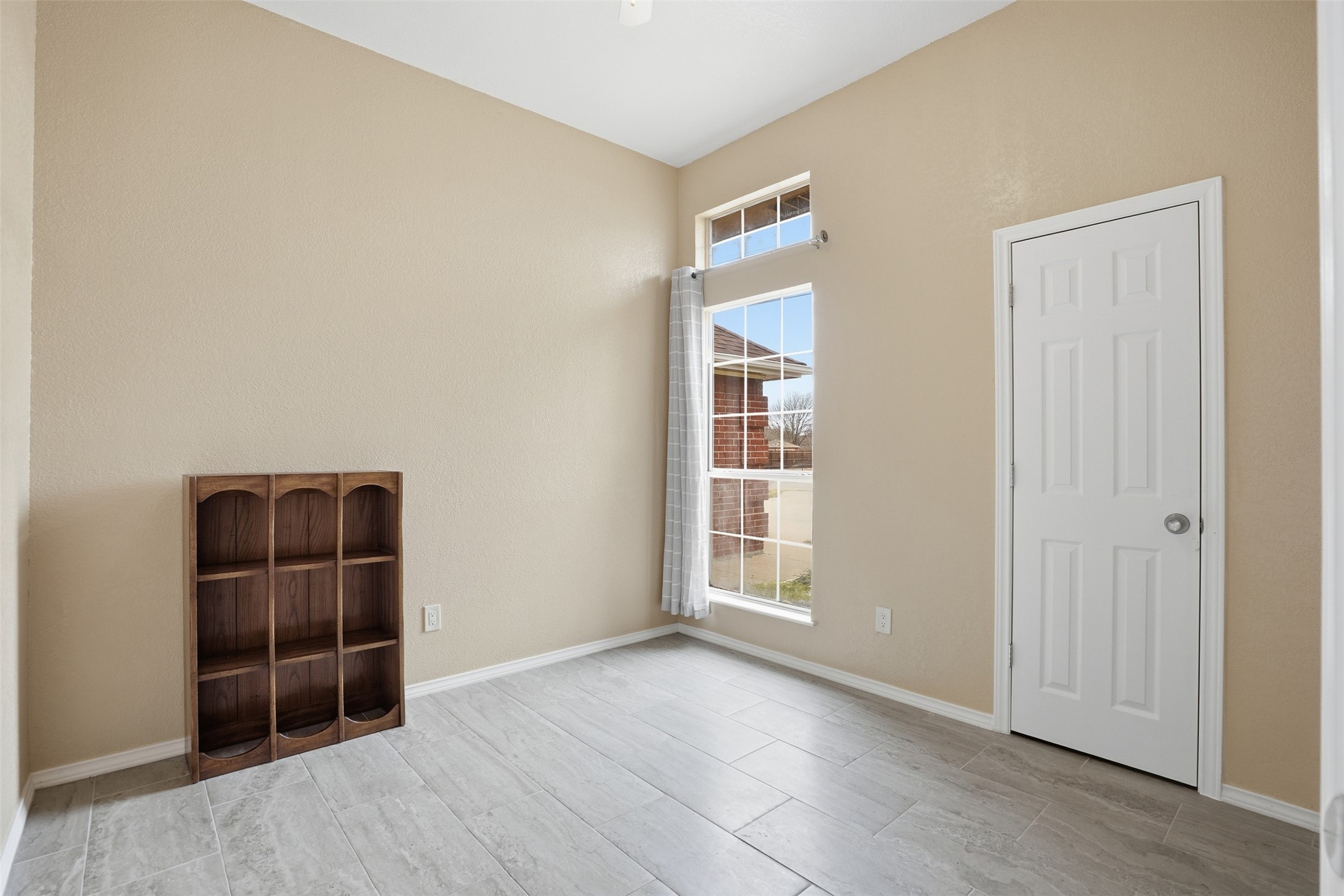 3917 Country Meadows Circle Granbury TX 76049