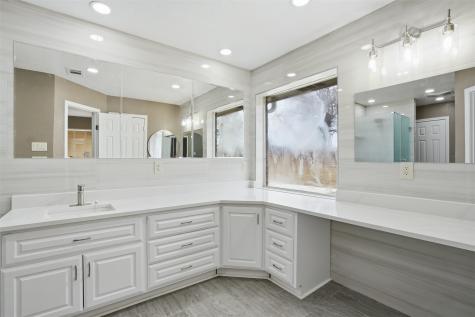 3917 Country Meadows Circle Granbury TX 76049