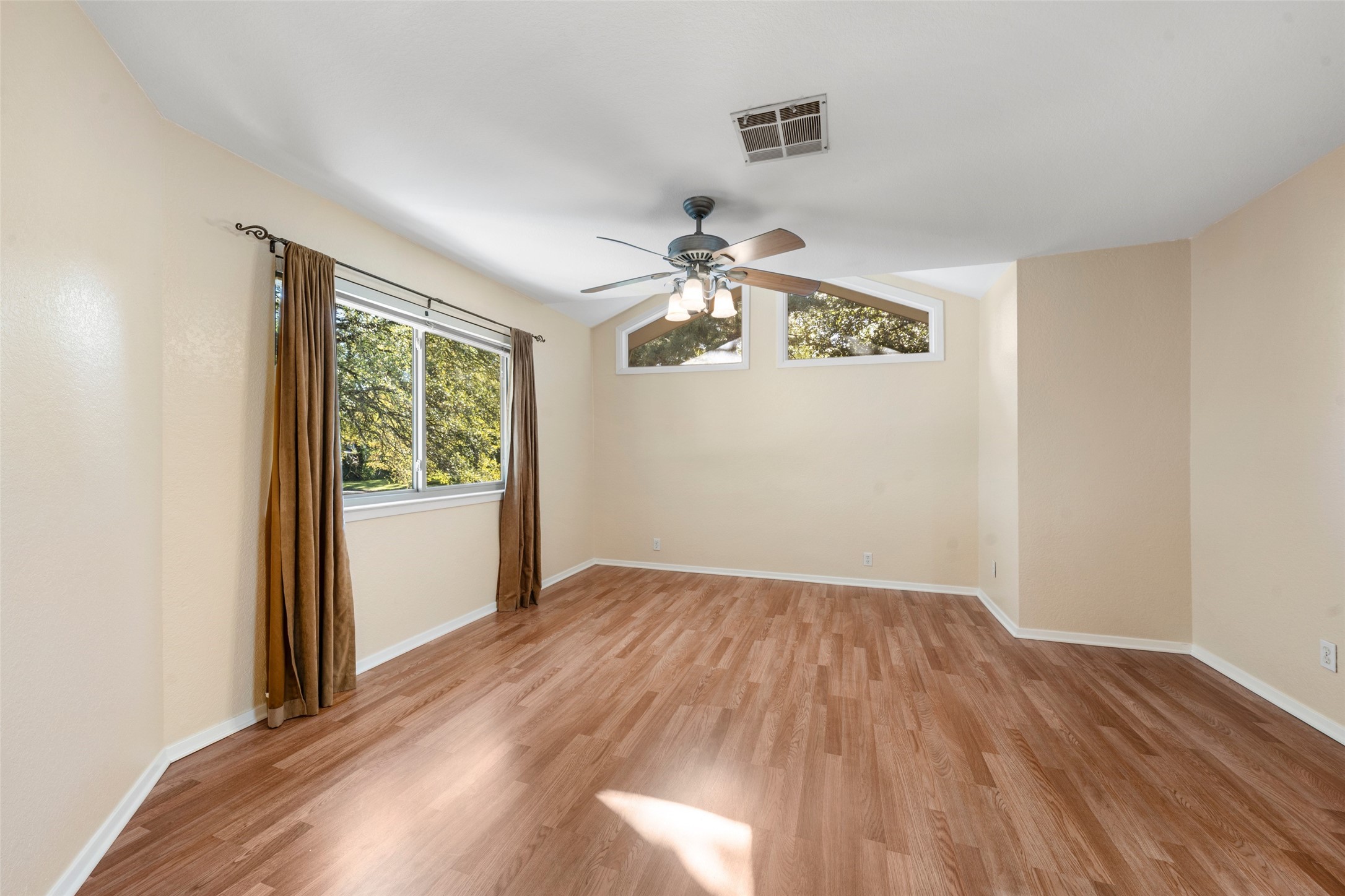 3825 N 30th Street Waco TX 76708