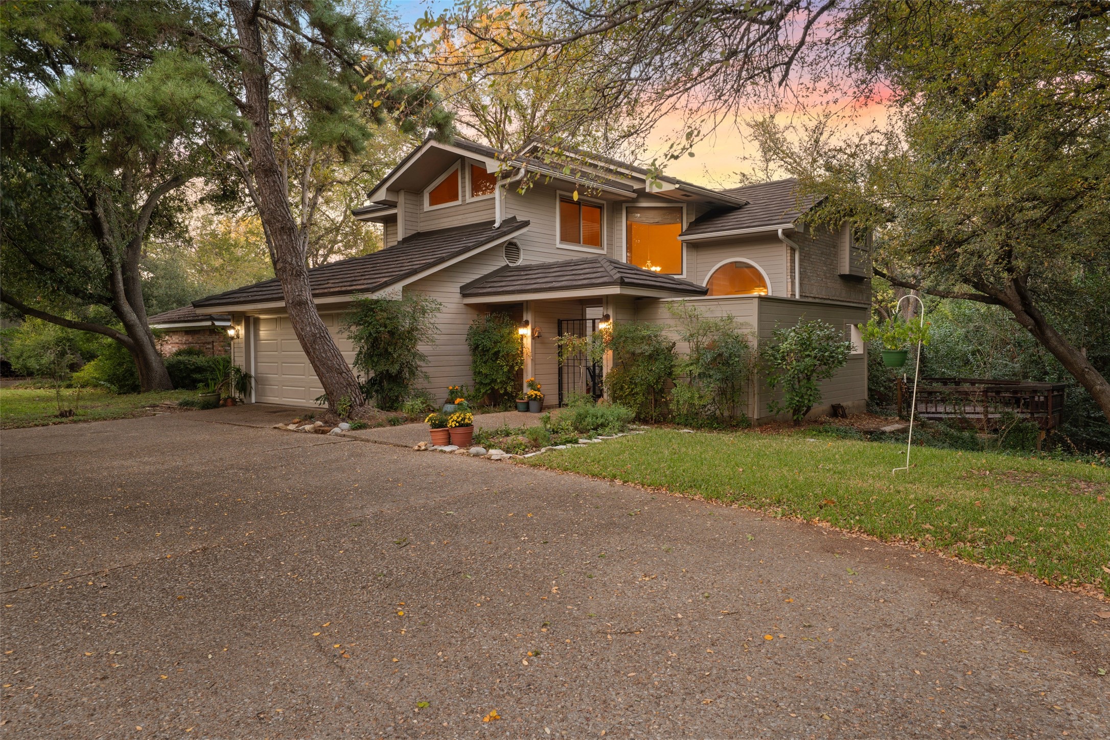 3825 N 30th Street Waco TX 76708