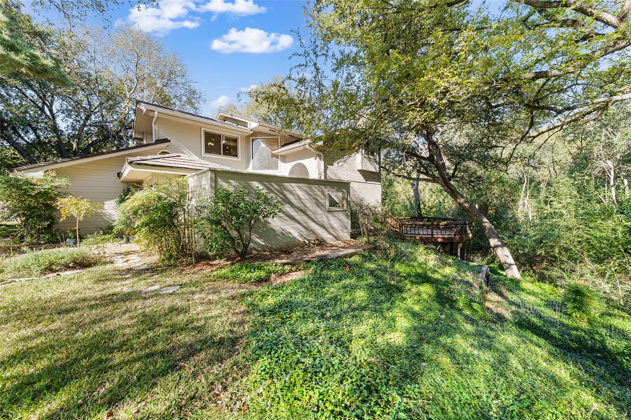 3825 N 30th Street Waco TX 76708