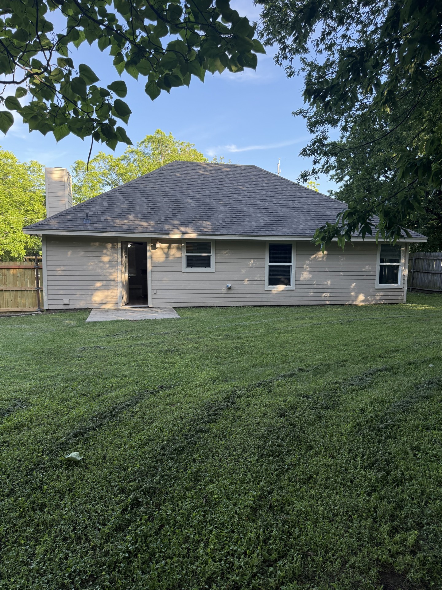 1004 Sanders Street Bowie TX 76230