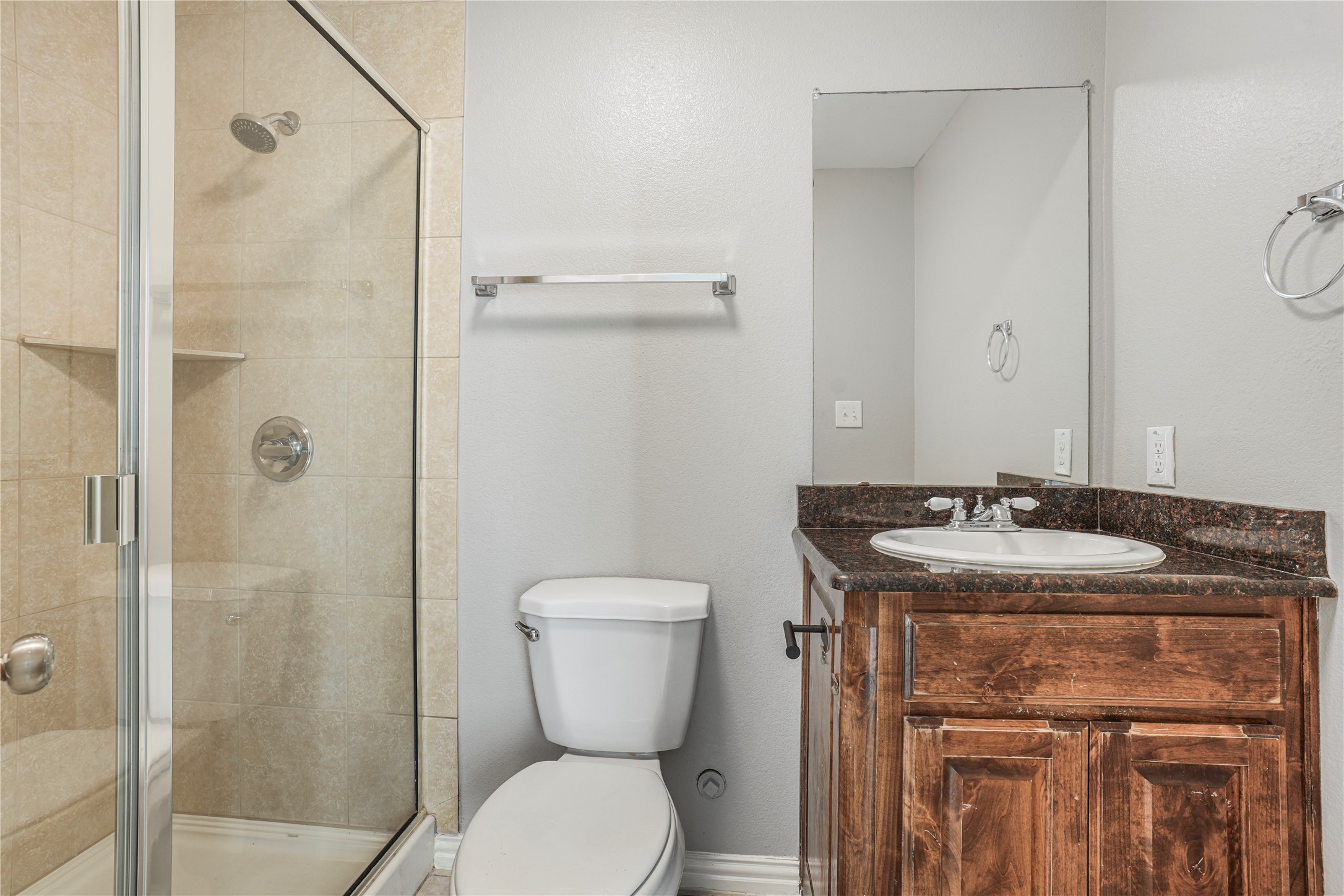 813 Beacon Hill Drive Irving TX 75061