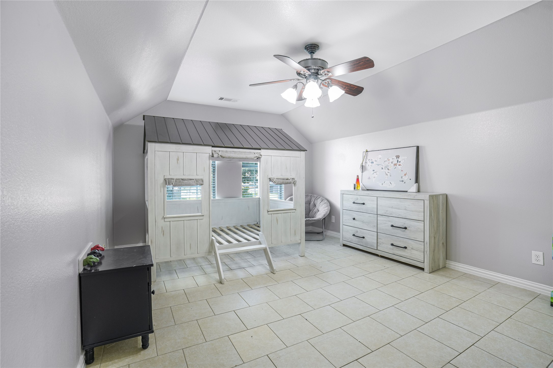 813 Beacon Hill Drive Irving TX 75061