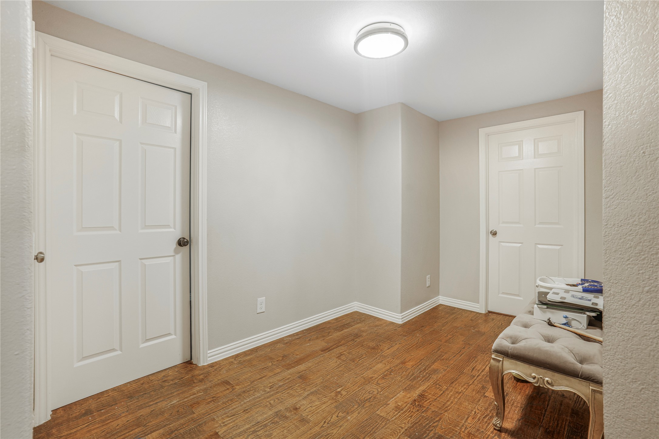 813 Beacon Hill Drive Irving TX 75061
