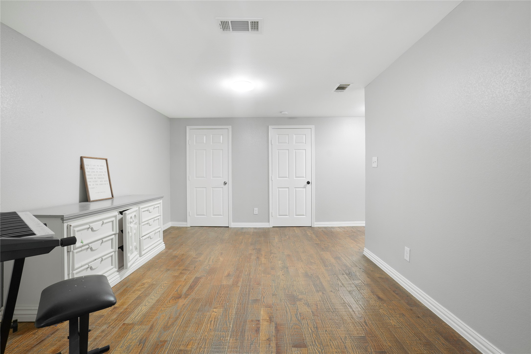 813 Beacon Hill Drive Irving TX 75061