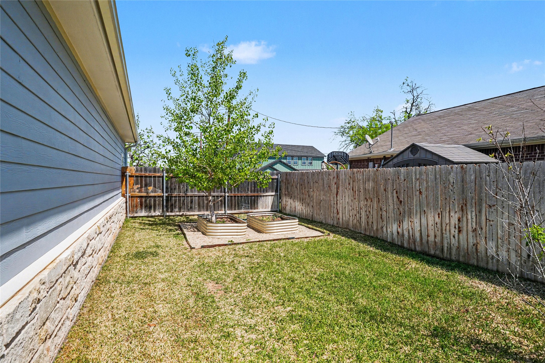2425 S 16th Street Waco TX 76706