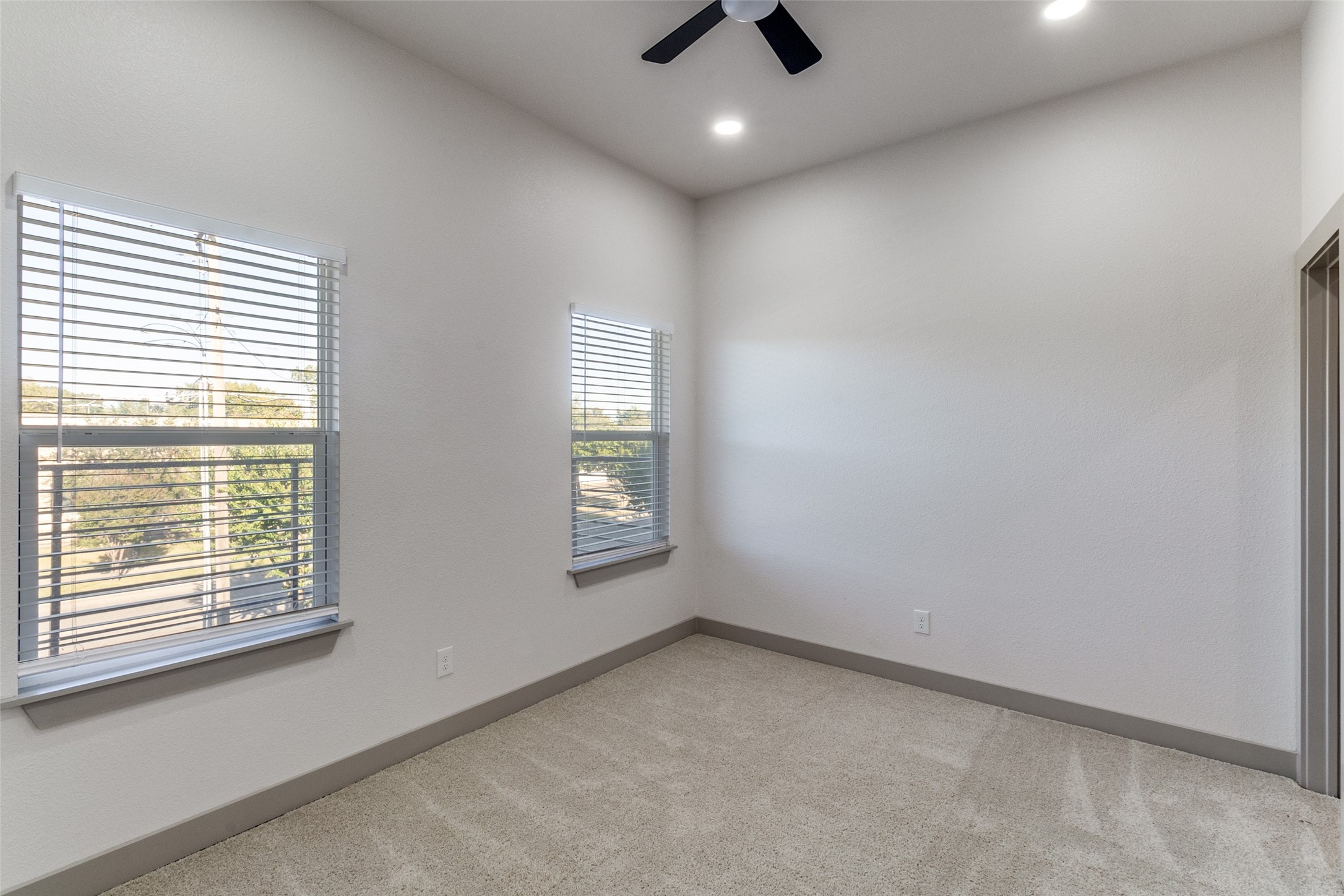 917 S Carroll Avenue Dallas TX 75223