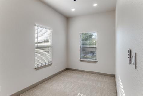 917 S Carroll Avenue Dallas TX 75223