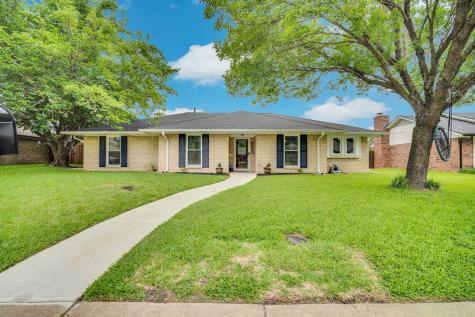 308 Buffalo Creek Drive Waxahachie TX 75165
