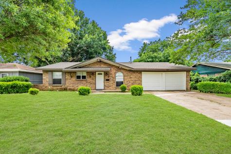 1917 San Antonio Street Grand Prairie TX 75051