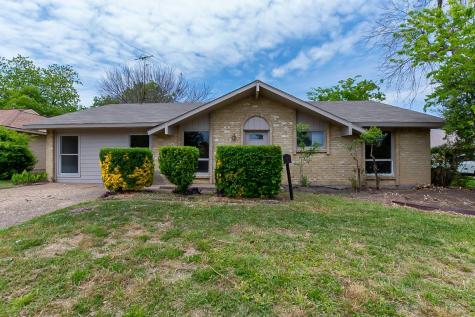 817 Rockledge Drive Garland TX 75043