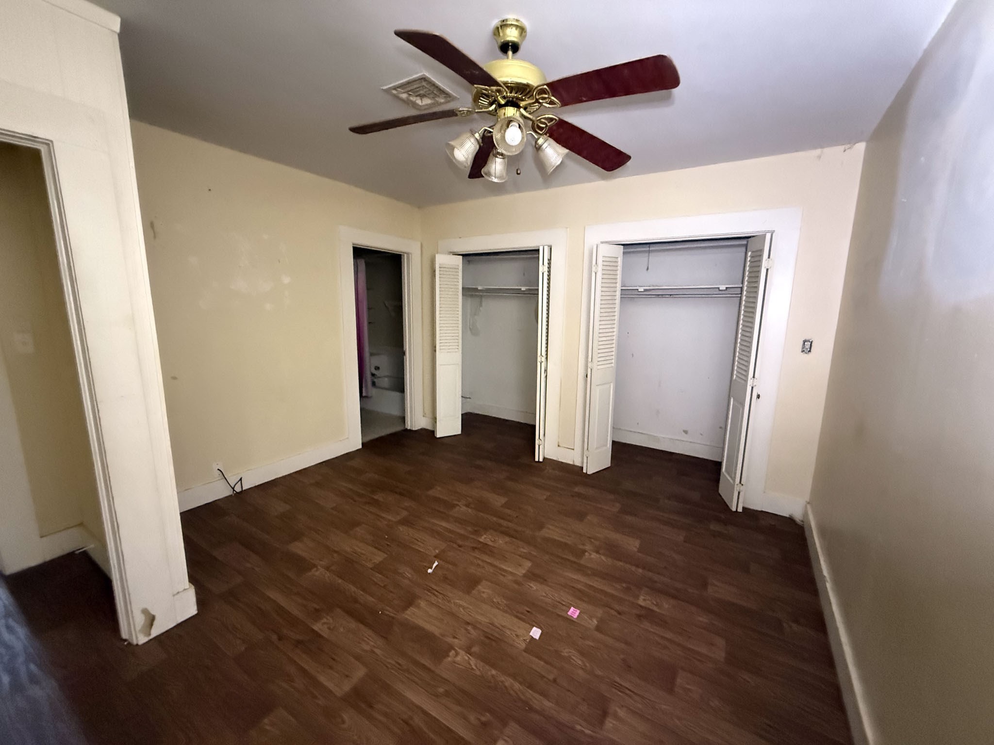 100 Smith Street Naples TX 75568