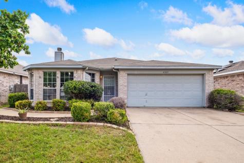 6305 Stonewater Bend Trail Fort Worth TX 76179
