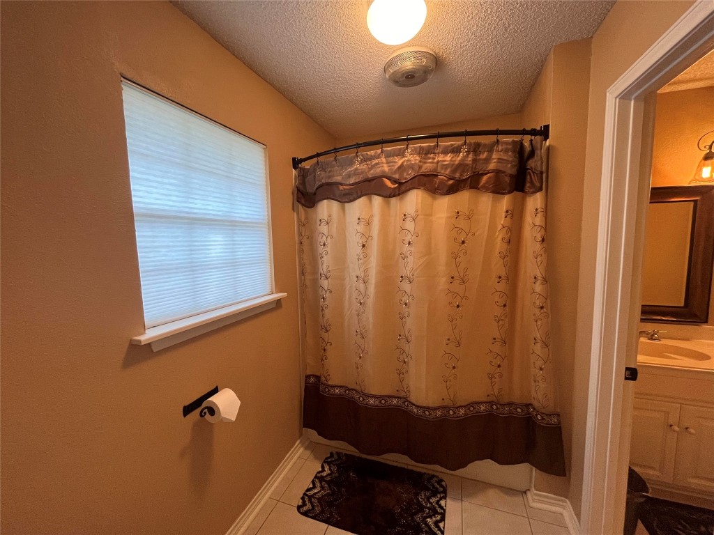 12 Lillis Park Circle Denison TX 75020