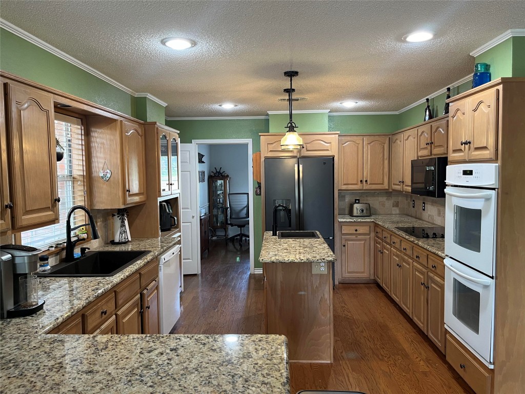 12 Lillis Park Circle Denison TX 75020