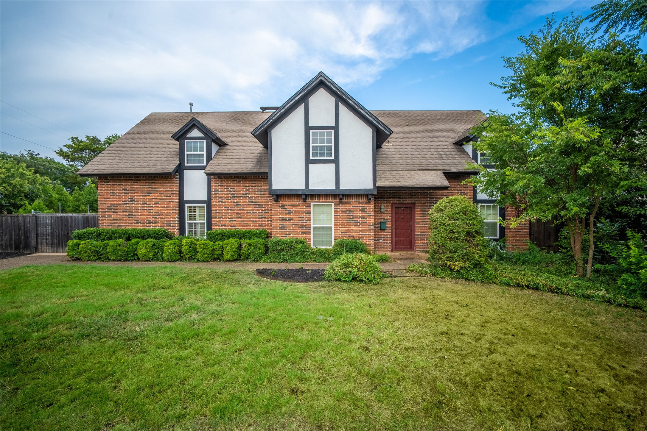 11314 Cox Lane Dallas TX 75229