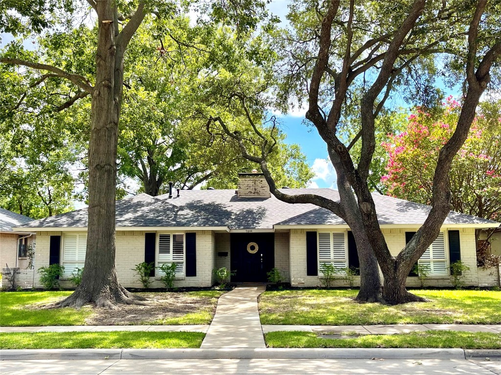 7844 La Cabeza Drive Dallas TX 75248