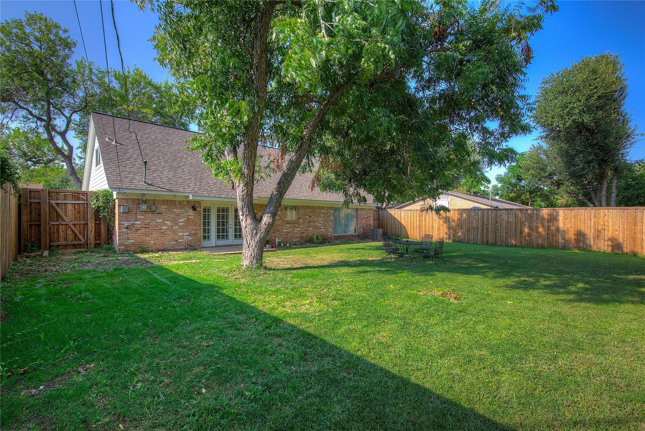 8415 Gladwood Lane Dallas TX 75243