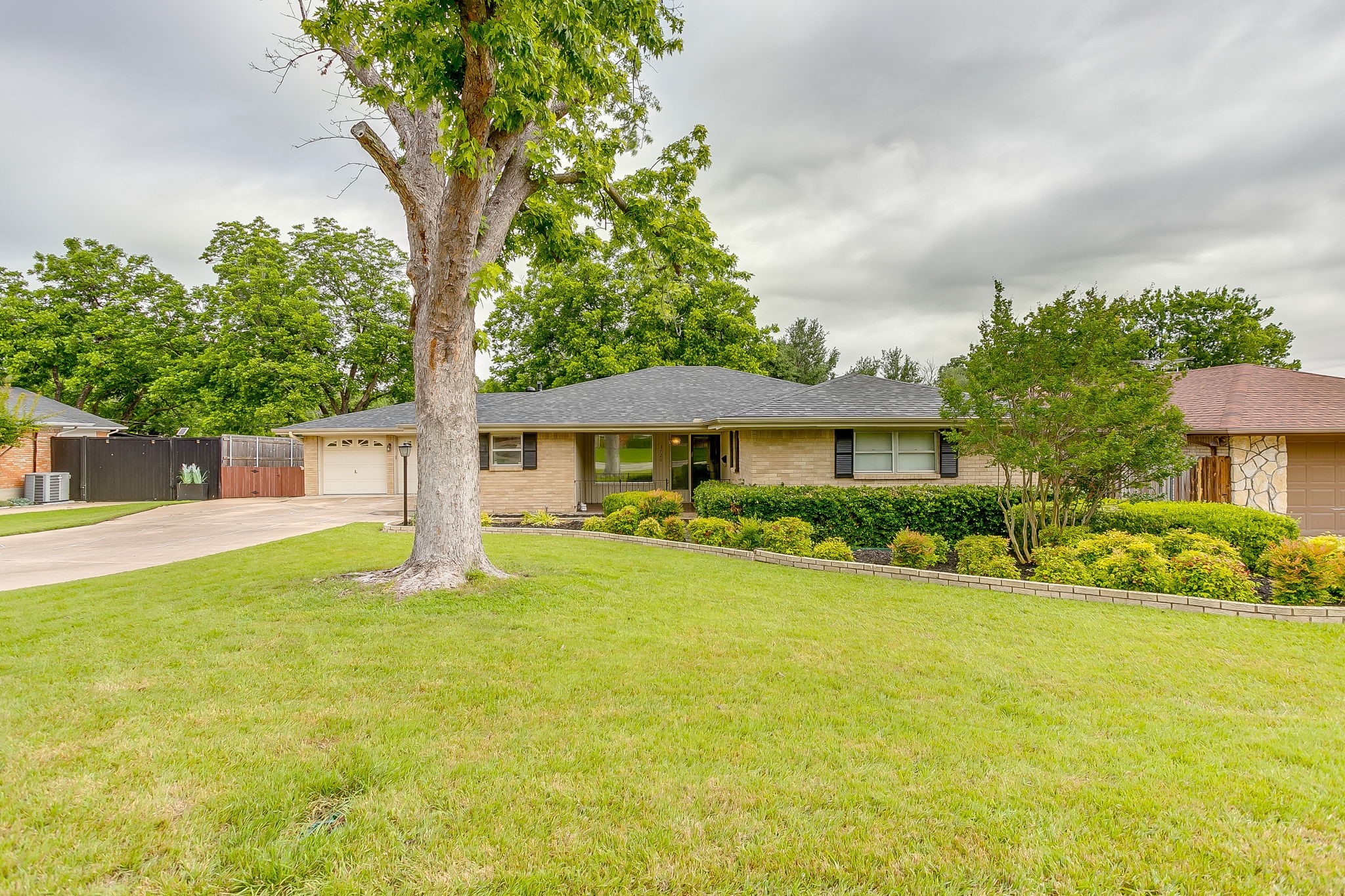 3720 Wilkie Way Fort Worth TX 76133