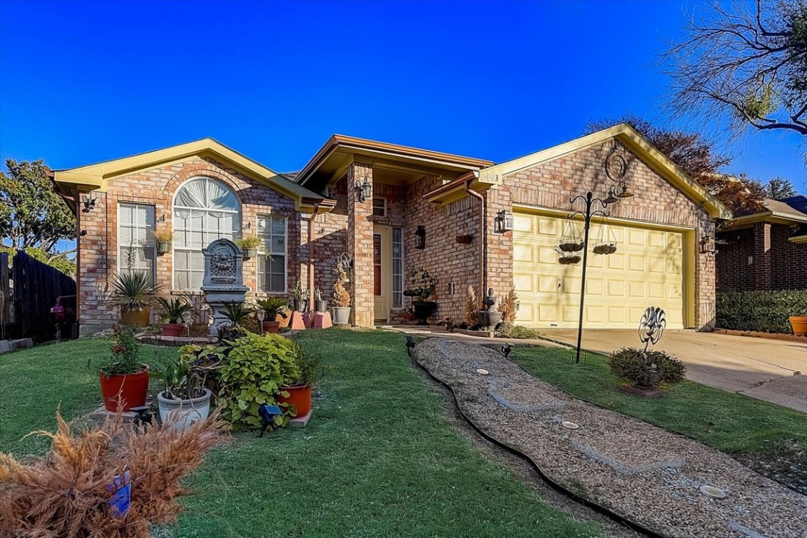 6003 Team Court Arlington TX 76018