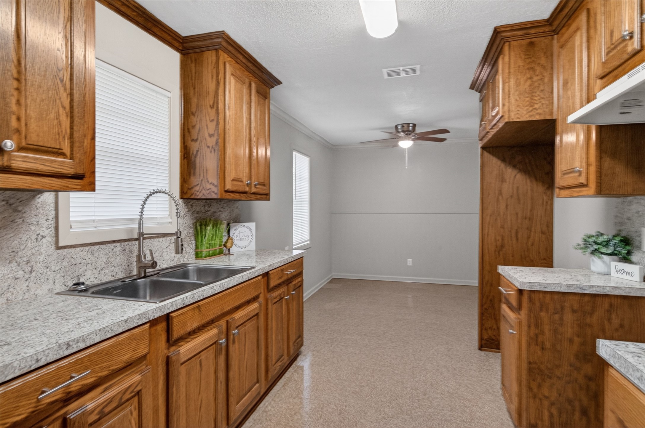 1110 Dunbriar Drive Shreveport LA 71107