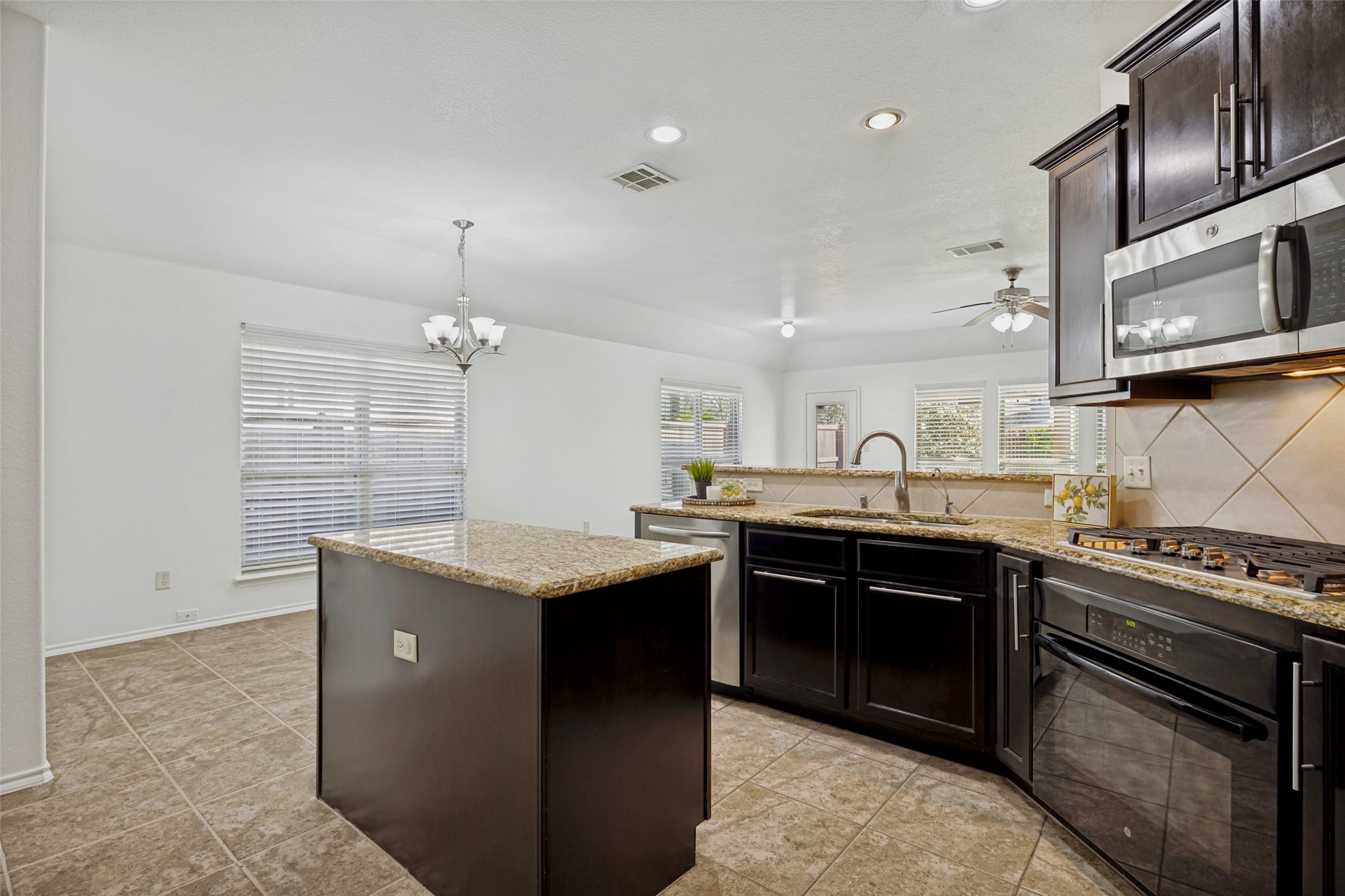 10125 Horseshoe Lane Mckinney TX 75072