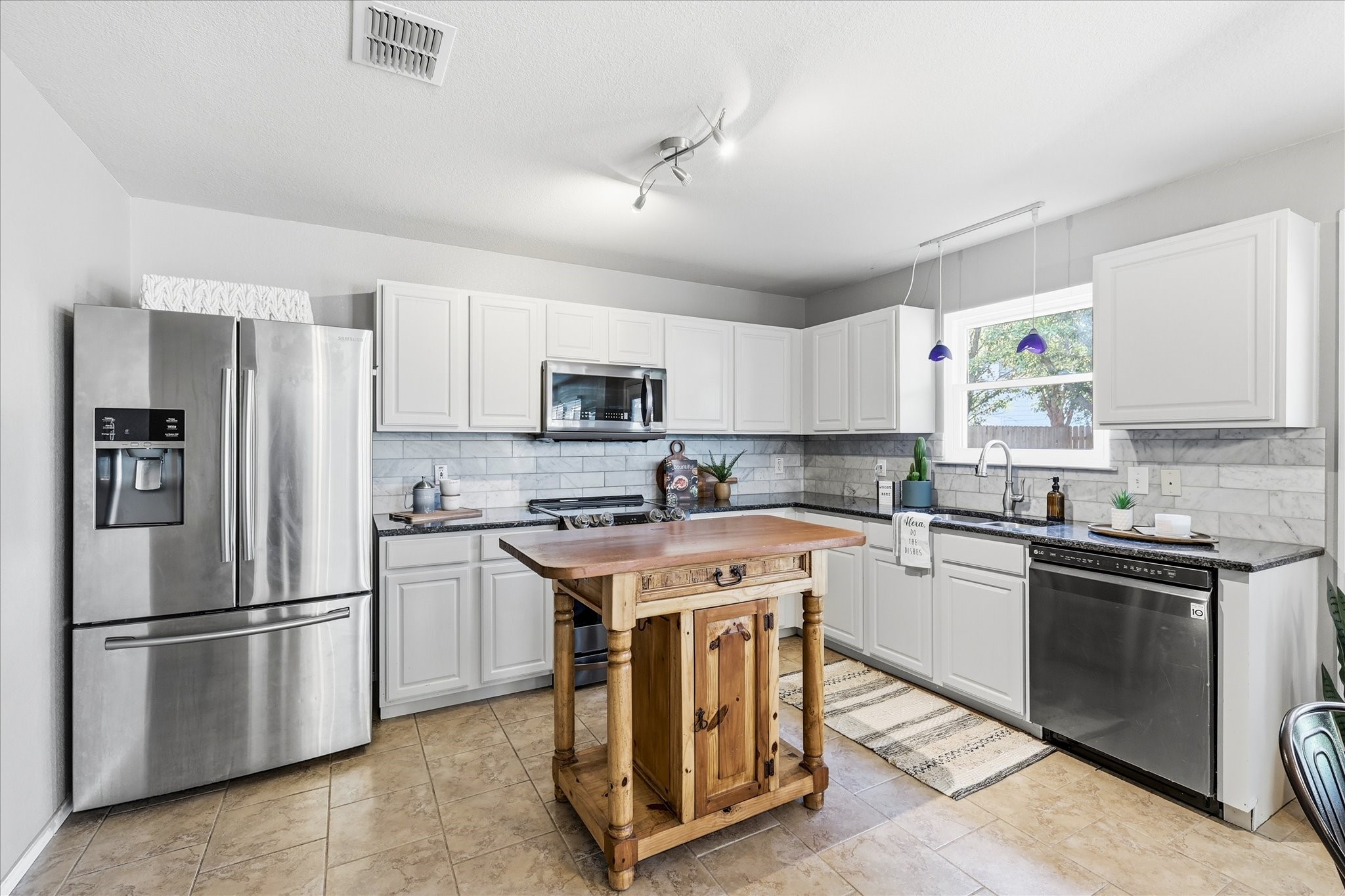 2225 Southway Denton TX 76207