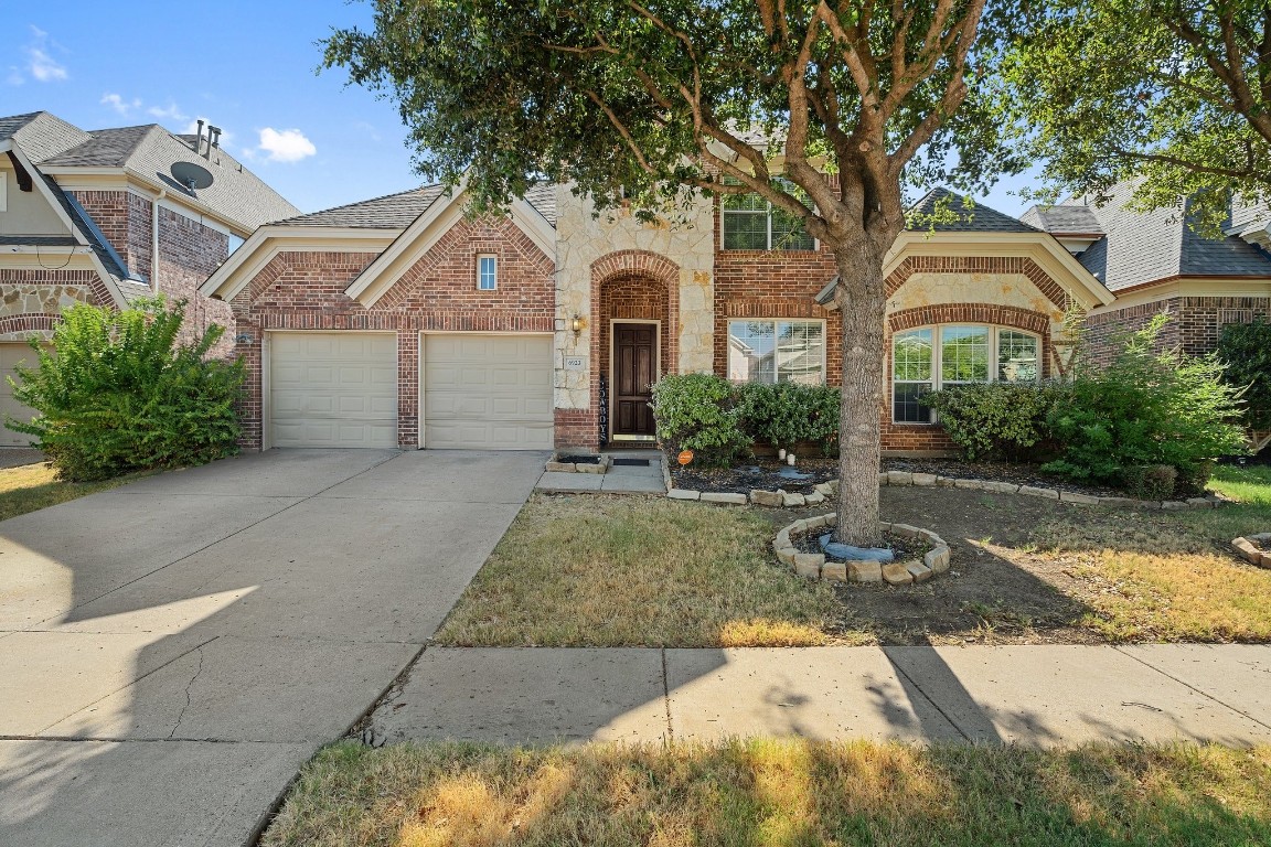 6923 Sea Harbor Drive Grand Prairie TX 75054