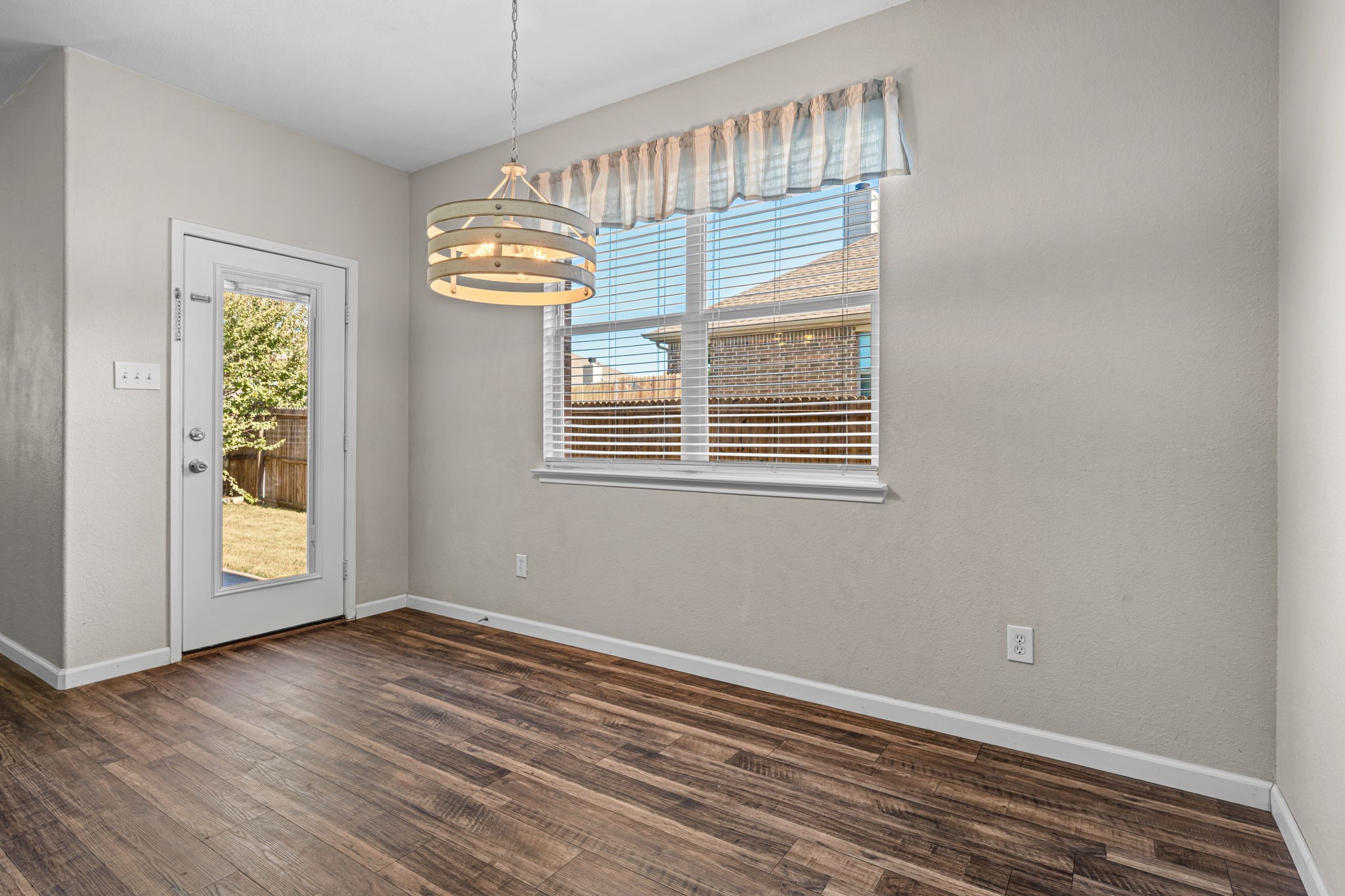 5208 Hidden Knolls Drive Mckinney TX 75071