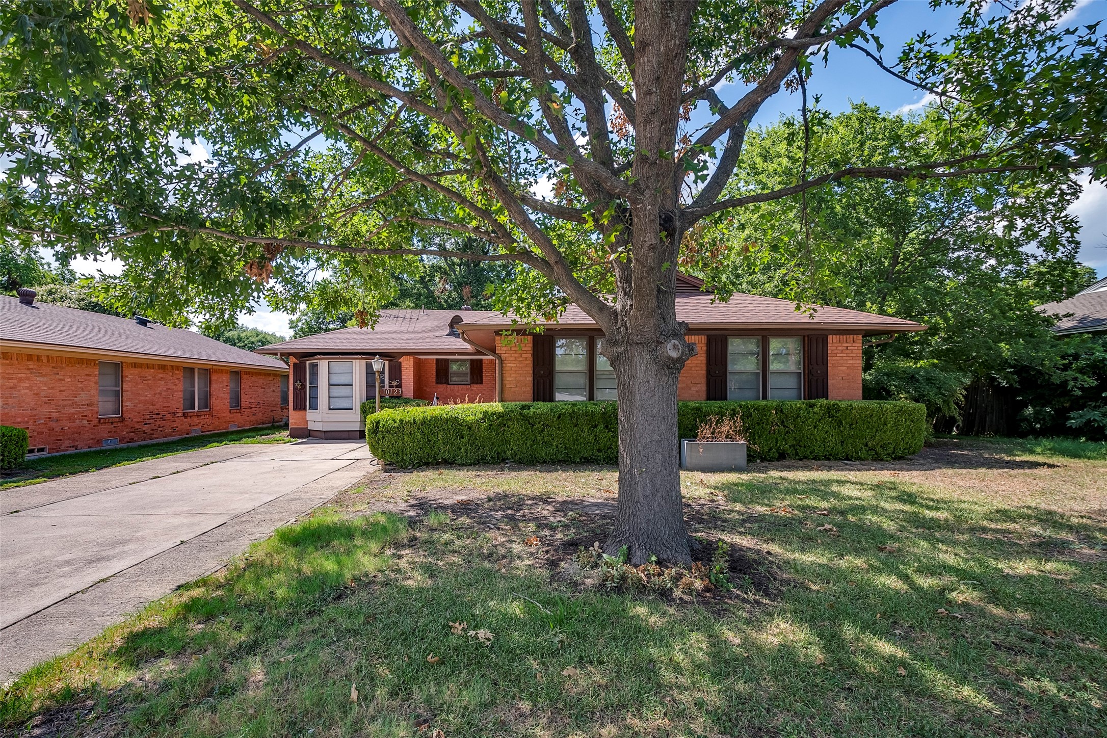 10123 Newcombe Drive Dallas TX 75228