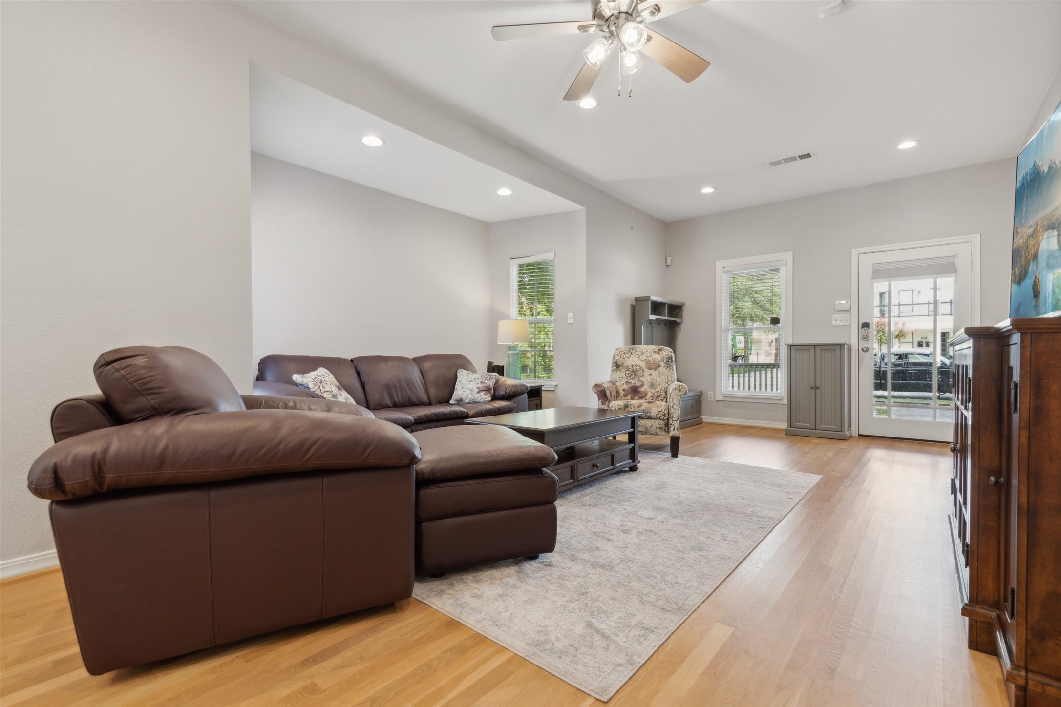 6100 Victor Street Dallas TX 75214