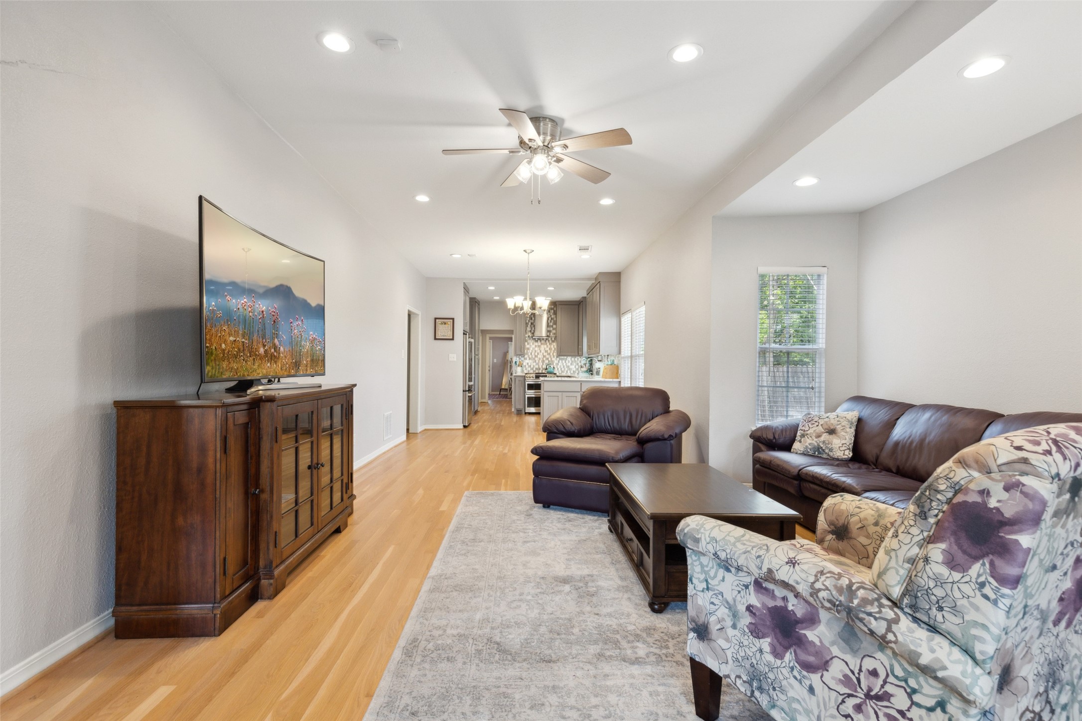 6100 Victor Street Dallas TX 75214